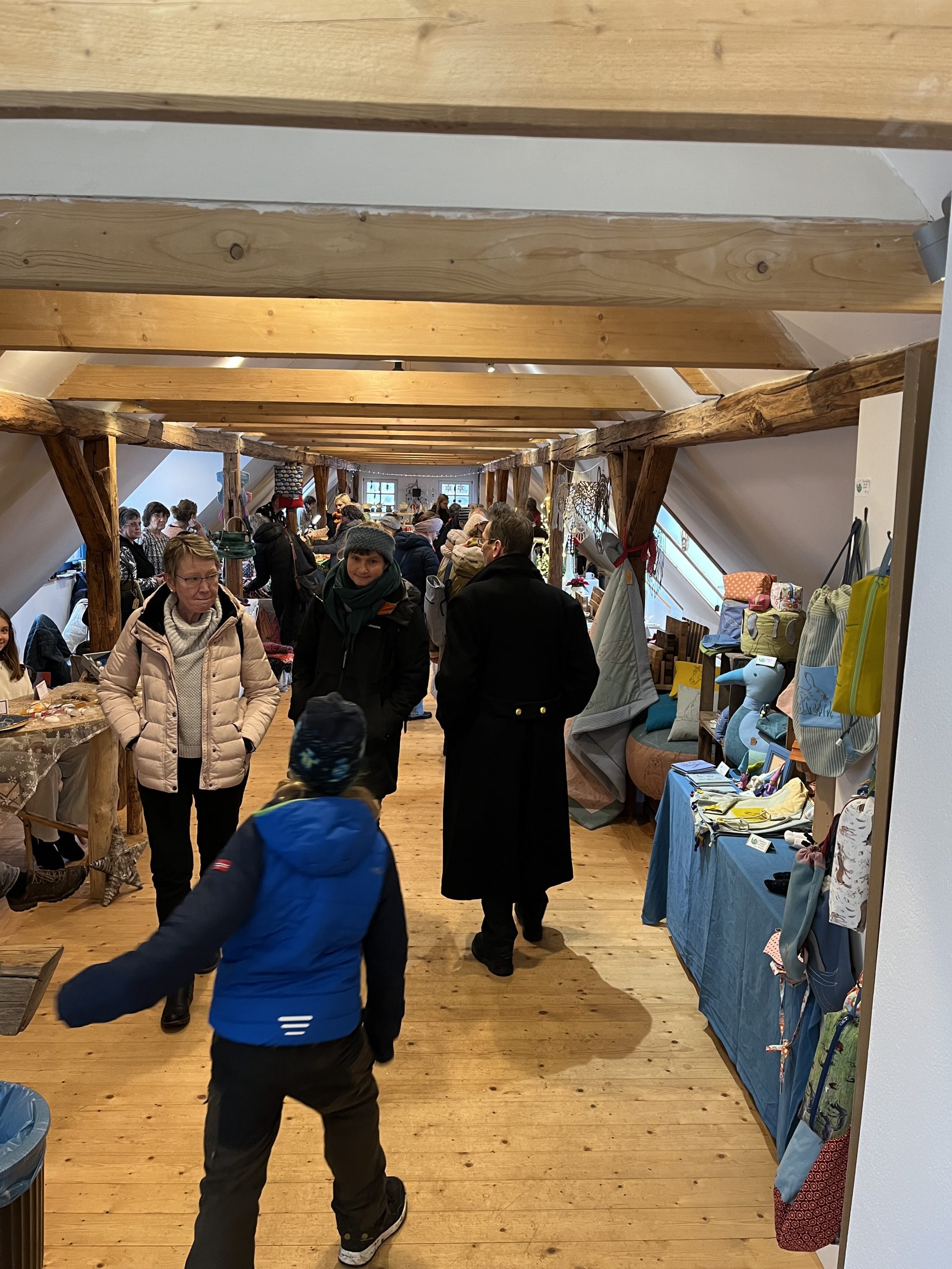 Adventsmarkt Buller & Bü – Impressionen mit Lichtern